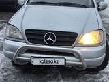 Mercedes-Benz ML 320 1998 года за 3 000 000 тг. в Костанай – фото 3