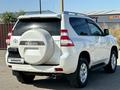 Toyota Land Cruiser Prado 2014 годаүшін17 200 000 тг. в Актобе – фото 2