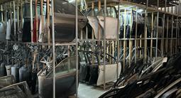 Дверь передняя задняя левая правая на Тойота за 2 026 тг. в Астана