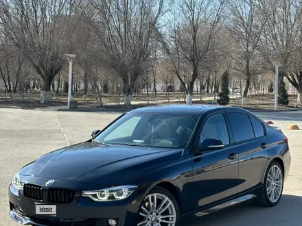 BMW Gran Turismo 2015 года за 7 500 000 тг. в Атырау – фото 12