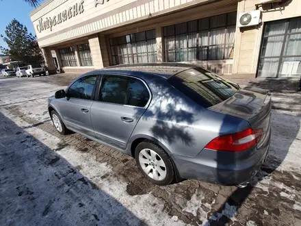 Skoda Superb 2011 года за 3 500 000 тг. в Талдыкорган – фото 3