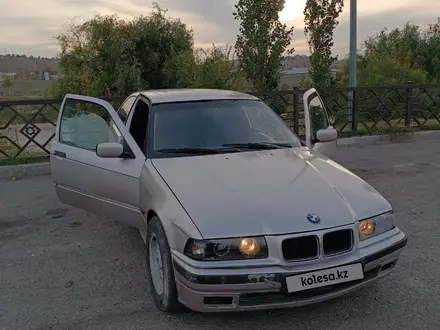 BMW 318 1994 года за 1 100 000 тг. в Шымкент – фото 6