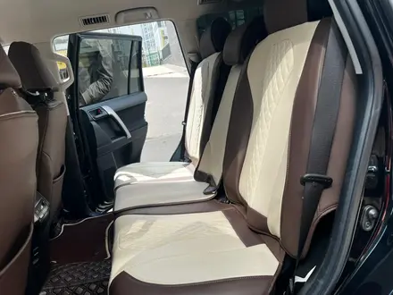Toyota Land Cruiser Prado 2018 года за 19 500 000 тг. в Астана – фото 11