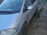 Volkswagen Sharan 2006 года за 1 700 000 тг. в Уральск