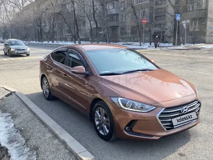 Hyundai Elantra 2018 года за 8 450 000 тг. в Алматы