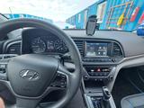 Hyundai Elantra 2016 года за 5 100 000 тг. в Уральск – фото 4