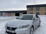 Lexus ES 300h 2013 года за 13 000 000 тг. в Караганда