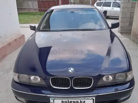 BMW 523 1998 года за 3 200 000 тг. в Бауыржана Момышулы