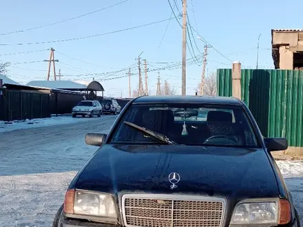 Mercedes-Benz C 180 1997 года за 1 500 000 тг. в Балхаш – фото 3