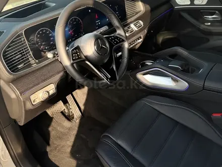 Mercedes-Benz GLE 450 4MATIC 2025 года за 70 836 560 тг. в Алматы – фото 4