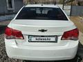 Chevrolet Cruze 2014 года за 3 500 000 тг. в Актобе – фото 2