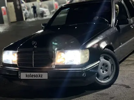 Mercedes-Benz E 230 1990 года за 1 300 000 тг. в Алматы – фото 10