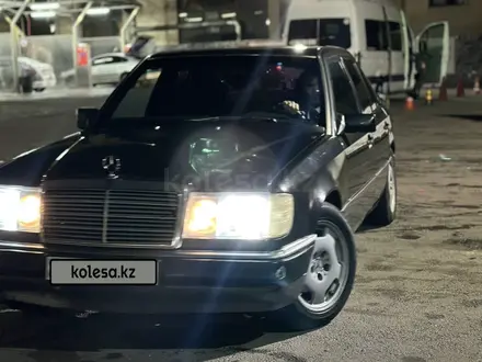 Mercedes-Benz E 230 1990 года за 1 300 000 тг. в Алматы – фото 13