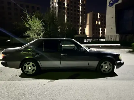 Mercedes-Benz E 230 1990 года за 1 300 000 тг. в Алматы – фото 19