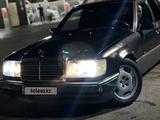 Mercedes-Benz E 230 1990 года за 1 300 000 тг. в Алматы – фото 4