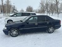 Mercedes-Benz C 220 1994 годаfor1 600 000 тг. в Караганда