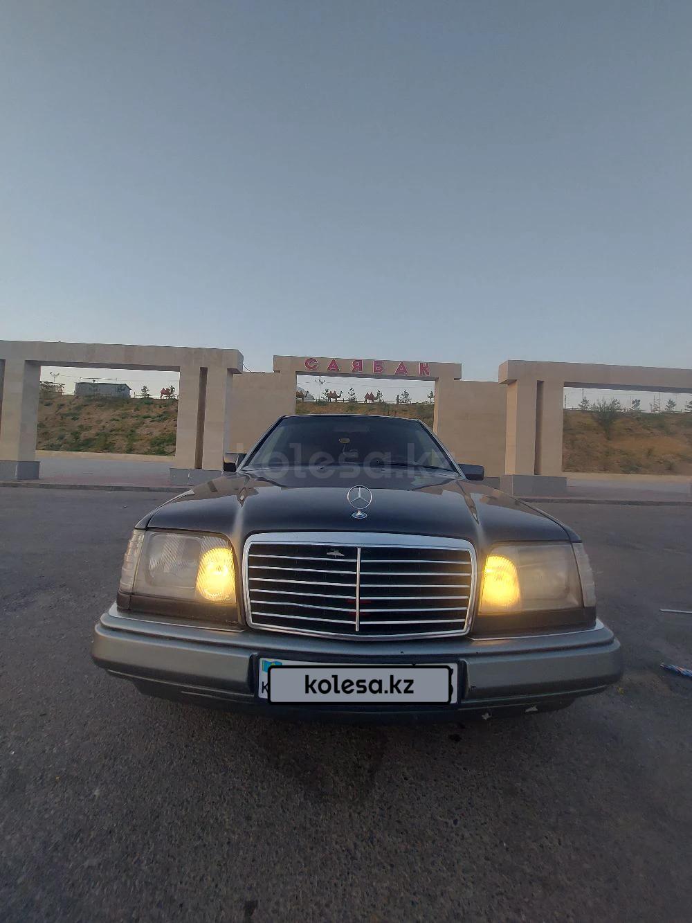 Mercedes-Benz E 280 1994 г.