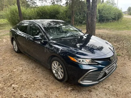 Toyota Camry 2021 года за 12 500 000 тг. в Кокшетау – фото 3