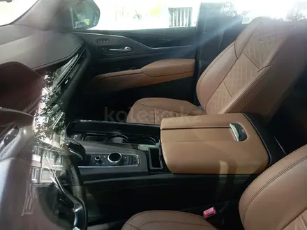 Cadillac Escalade 2021 года за 36 000 000 тг. в Алматы – фото 2