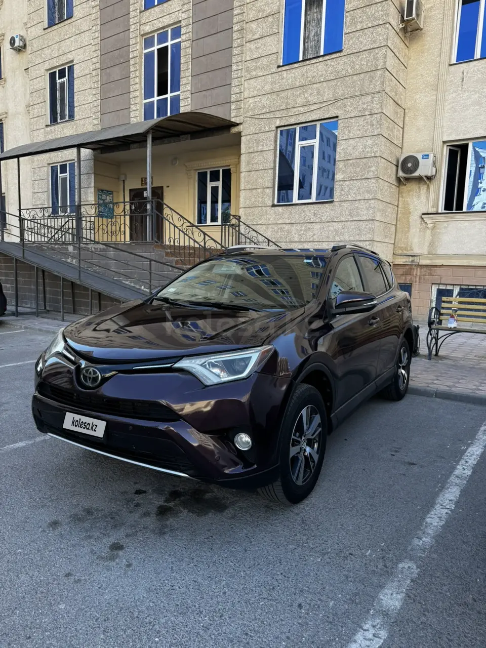 Toyota RAV4, 2016