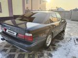 BMW 520 1995 года за 2 100 000 тг. в Алматы – фото 2