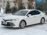 Toyota Camry 2020 года за 15 200 000 тг. в Караганда