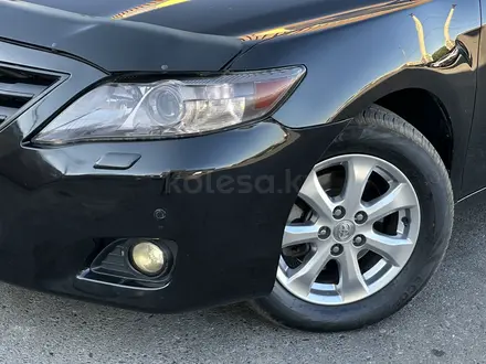 Toyota Camry 2010 года за 7 550 000 тг. в Тараз – фото 6