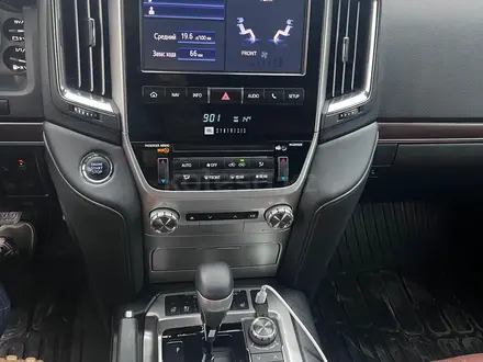 Toyota Land Cruiser 2019 года за 36 500 000 тг. в Актау – фото 2