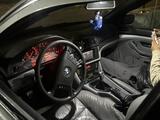 BMW 523 1998 годаүшін3 100 000 тг. в Новоишимский – фото 2