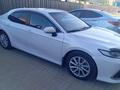 Toyota Camry 2021 годаүшін13 200 000 тг. в Актобе – фото 6