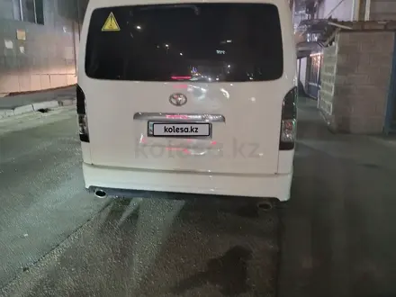 Toyota Hiace 2007 года за 10 000 000 тг. в Алматы – фото 2