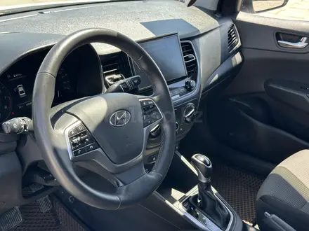 Hyundai Accent 2021 года за 6 600 000 тг. в Атырау – фото 12