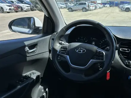 Hyundai Accent 2021 года за 6 600 000 тг. в Атырау – фото 7