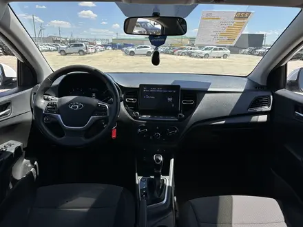 Hyundai Accent 2021 года за 6 600 000 тг. в Атырау – фото 8