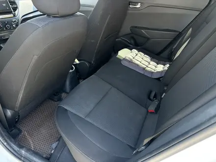 Hyundai Accent 2021 года за 6 600 000 тг. в Атырау – фото 9