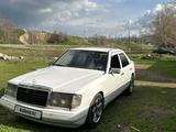 Mercedes-Benz E 300 1989 года за 800 000 тг. в Талдыкорган – фото 2