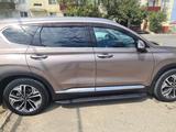 Hyundai Santa Fe 2020 годаfor16 000 000 тг. в Атырау – фото 2