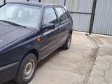 Volkswagen Golf 1993 года за 800 000 тг. в Семей – фото 3