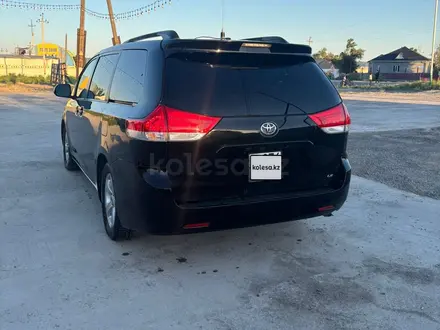 Toyota Sienna 2012 года за 10 300 000 тг. в Кызылорда – фото 2