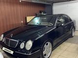 Mercedes-Benz E 320 2001 годаүшін4 400 000 тг. в Актобе – фото 2