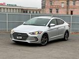 Hyundai Elantra 2018 года за 6 800 000 тг. в Актау