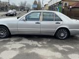 Mercedes-Benz S 320 1997 года за 2 800 000 тг. в Алматы – фото 4