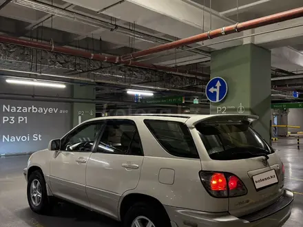 Lexus RX 300 2001 года за 4 950 000 тг. в Алматы – фото 3