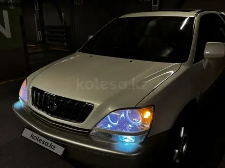 Lexus RX 300 2001 года за 4 950 000 тг. в Алматы – фото 6