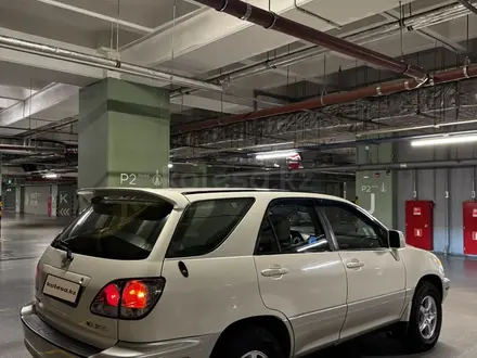Lexus RX 300 2001 года за 4 950 000 тг. в Алматы – фото 5