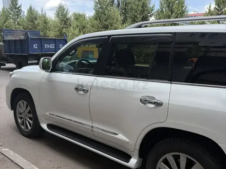 Lexus LX 570 2011 года за 22 500 000 тг. в Астана – фото 2