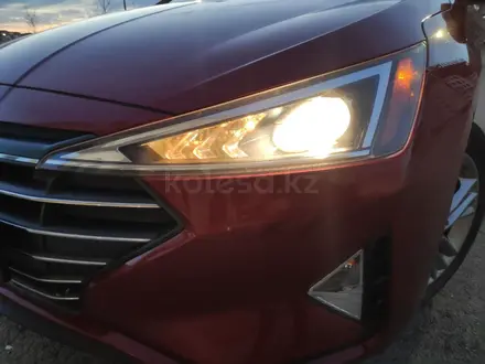 Hyundai Elantra 2019 года за 5 000 000 тг. в Атырау – фото 14