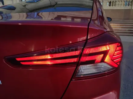 Hyundai Elantra 2019 года за 5 000 000 тг. в Атырау – фото 15