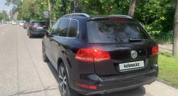 Volkswagen Touareg 2011 года за 9 000 000 тг. в Алматы – фото 3