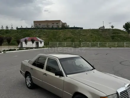 Mercedes-Benz E 230 1988 года за 1 250 000 тг. в Шымкент – фото 3